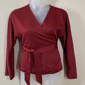 L’ Academie The Bonnie Wrap Top Rumba Red size medium